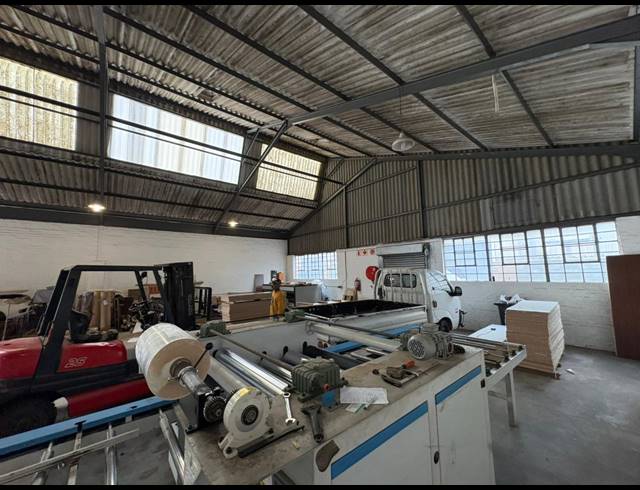 331M² WAREHOUSE TO LET IN GANTS PLAZA